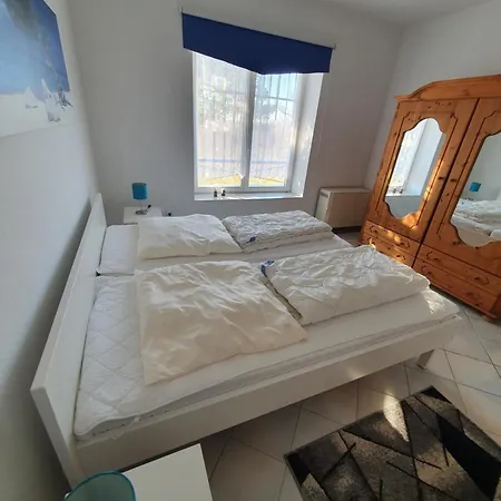Haus Seeblick Insel Ruegen Lietzow