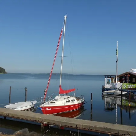 Haus Seeblick Insel Ruegen * Lietzow