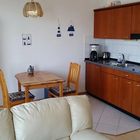 Haus Seeblick Insel Ruegen شقة *